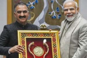 हिमाचल के मुख्यमंत्री सुक्खू ने दिल्ली में प्रधानमंत्री मोदी से मुलाकात की, मांगी वित्तीय सहायता 