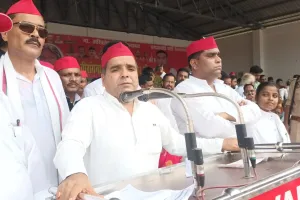 शाहजहांपुर: सरकार को नहीं दिख रही महंगाई-बेरोजगारी, जनता करेगी इलाज- धर्मेंद्र यादव