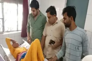 शाहजहांपुर: पिता की लाइसेंसी बंदूक से युवती ने मारी गोली