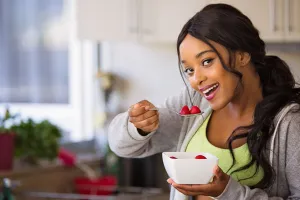 35 साल की उम्र न खाएं ये फूड, नहीं तो हो सकती है दिक्कत