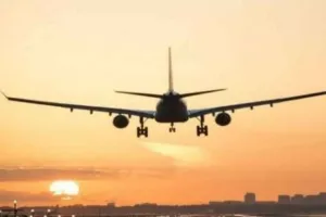 बरेली आने वाली उड़ानें फुल, बहनों को राखी बांधने को चुकानी होगी दोगुनी रकम