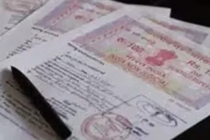 बरेली: वेंडरों की हड़ताल से नहीं बिके चार करोड़ के स्टांप, सैकड़ों रजिस्ट्रियां भी नहीं हुईं