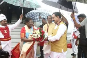 राष्ट्रपति मुर्मू पहुंचीं भोपाल, राष्ट्रीय उत्सव 'उत्कर्ष' और 'उन्मेष' का करेंगी उद्घाटन
