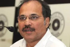 संसद की विशेषाधिकार समिति ने अधीर रंजन चौधरी के निलंबन को निरस्त करने के प्रस्ताव को दी मंजूरी 