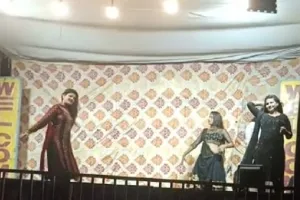 मुरादाबाद: भोजपुर मेले में बार-बालाओं ने लगाए ठुमके, लोगों में आक्रोश 