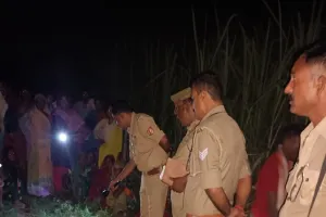 बहराइच: खेत में पड़ा मिला ग्रामीण का शव, शरीर पर मिले चोट के निशान, हत्या का आरोप
