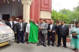 लखनऊ: 9 सितंबर को लोक अदालत, प्रचार वाहन रवाना