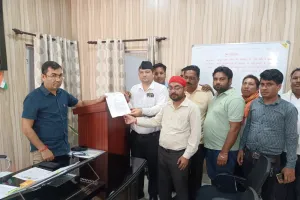 रुद्रपुर: रिश्वतखोरी में फंसे डीपीआरओ को लेकर ग्राम प्रधानों में आक्रोश