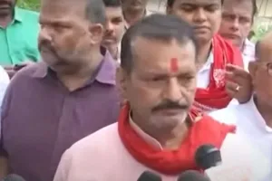 चुनाव एनडीए बनाम इंडिया नहीं, बल्कि दो प्रत्याशियों के बीच : सुधाकर सिंह 