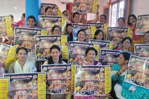 नैनीताल: महिलाएं घर-घर पहुंचाएंगी नंदा देवी का कैलेंडर व झंडा