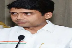 कांग्रेस नेता दीपक सिंह पर अमेठी में केस दर्ज 