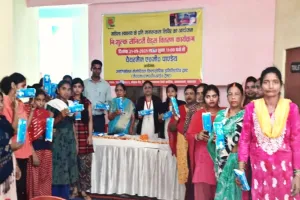 महिला स्वास्थ्य : सेनेटरी पैड्स के प्रति जागरूकता शिविर आयोजित