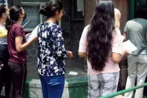 बरेली: पिछले महीने बीएएमएस का रिजल्ट हो गया था लीक