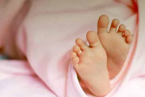 फतेहपुर: पानी भरे बाल्टी में डूबकर मासूम बच्चे की मौत, काम करते-करते मां चली गई थी बाहर