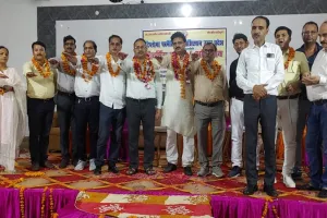 बाराबंकी: अनिल डिप्लोमा फार्मासिस्ट के अध्यक्ष तथा कमल सिंह मंत्री निर्वाचित