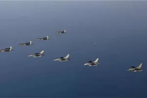 ताइवानी रक्षा मंत्रालय का दावा, चीन ने 24 घंटे के अंदर ताइवान में भेजे 103 लड़ाकू विमान