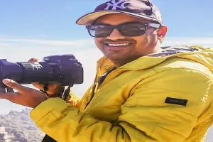 नैनीताल: उत्तराखंड के प्रसिद्ध छायाकार अमित साह का हुआ निधन