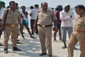 संभल:  गंगा में डूबे पांच दोस्त, चार तैर कर निकले, एक लापता