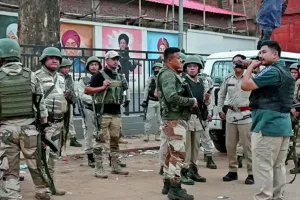 मणिपुर के पांच घाटी जिलों में फिर लगाया गया कर्फ्यू, छूट के घंटें हुए रद्द 