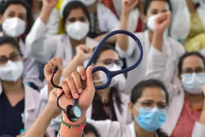 NMC को वैश्विक मान्यता मिलने से भारतीय मेडिकल छात्रों की विदेश में डॉक्टरी की राह हुई आसान