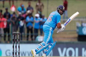 Rohit Sharma Record : कप्तान रोहित शर्मा ने तोड़ा सचिन तेंदुलकर का रिकॉर्ड, वनडे क्रिकेट में हासिल की ये ऐतिहासिक उपलब्धि