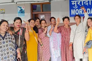 हल्द्वानी: ऑल इंडिया स्कीम वर्कर्स फेडरेशन के पहले राष्ट्रीय सम्मेलन के लिए आशा आंगनबाड़ी वर्कर्स हुईं पटना रवाना 