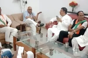 इंडिया से दिक्कत है तो भाजपा रिजर्व बैंक का नाम बदल कर करा दे नोटबंदी : अजय राय 