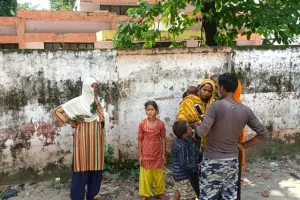 बहराइच: आशनाई के शक में पत्नी की धारदार हथियार से गला रेत कर हत्या