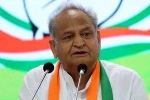 हार के बीच निवर्तमान मुख्यमंत्री अशोक गहलोत ने कहा- चुनाव परिणाम सभी के लिए अप्रत्याशित