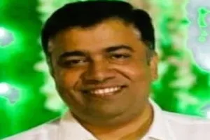 मुरादाबाद : नौकरी संग समाज को शिक्षित करने का फर्ज निभा रहे अजय