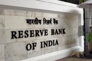 कर्ज भुगतान के बाद 30 दिन के भीतर संपत्ति दस्तावेज सौंपे, अन्यथा देना होगा हर्जाना: RBI