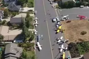 मजाक नहीं हकीकत...इस गांव के 'हर घर में प्लेन', कहीं जाना हो तो हवाई जहाज से ही उड़कर जाते हैं लोग