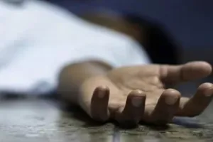 प्रयागराज: बस स्टैंड में रोडवेज चालक ने बस के अंदर लगाई फांसी, मचा हड़कंप