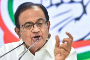 चिदंबरम ने चुनावी बॉन्ड को बताया‘वैध रिश्वत’, कहा- ये बीजेपी के लिए सुनहरी फसल होगी 