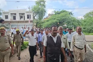 हापुड़ में वकीलों पर लाठी चार्ज से नाराज अधिवक्ताओं महोबा में जुलूस निकालकर की नारेबाजी, लगाए मुर्दाबाद के नारे