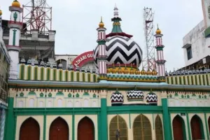 बरेली: उर्स-ए-रजवी को लेकर तीन दिन रहेगा शहर में रूट डायवर्जन, जायरीन के लिए बनाए गए अलग-अलग पार्किंग स्थल