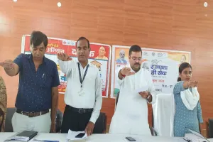 मुरादाबाद : ब्लॉक प्रमुख-बीडीओ और ग्राम प्रधानों ने बढ़ाया गो-संरक्षण को हाथ, ली शपथ