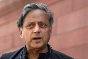 शशि थरूर ने कहा- आज भारत की वैज्ञानिक सोच पंडित नेहरू की वजह से है