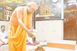नवरात्रि के मौके पर सीएम योगी ने गोरखनाथ मंदिर में की कलश स्थापना, एक्स हैंडल पर लिखी यह बड़ी बात...