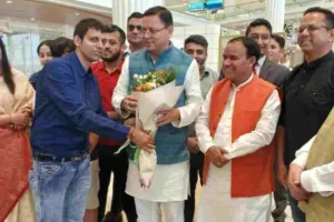 देहरादून: वैश्विक निवेशक सम्मेलन के रोड शो के लिए सीएम धामी पहुंचे दुबई