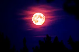 हल्द्वानी: शरद पूर्णिमा पर होगा चंद्र ग्रहण, भारत, पूर्वी अमेरिका, यूरोप, अफ्रीका, ऑस्ट्रेलिया में भी दिखाई देगा चंद्रगहण