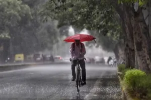 यूपी के इन जिलों में आज से तीन दिनों तक बारिश के आसार, अलर्ट जारी