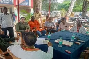 प्रयागराज: नैनी में धर्मांतरण की सूचना पर विहिप ने किया हंगामा, चार आरोपी हिरासत में