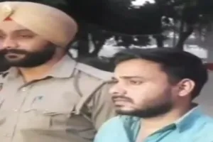 हरदोई: PET परीक्षा के दौरान पकड़ा गया मुन्ना भाई, बिहार का रहने वाला है साल्वर 