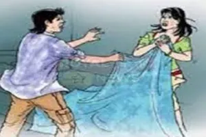 मुरादाबाद: घर में घुसकर महिला से छेड़छाड़, विरोध पर पीटा...जानिए फिर क्या हुआ?