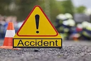 रामपुर : दो ट्रकों की भिड़ंत में एक चालक की मौत, परिवार में कोहराम