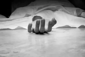 पीलीभीत: ट्रांसफार्मर से लगा करंट, संविदाकर्मी की मौत, ड्यूटी निपटाकर घर वापस जाते वक्त हुआ हादसा..जानिए मामला