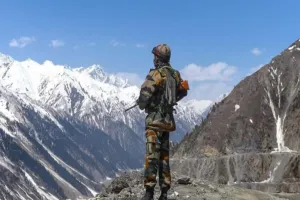 चीन ने 2022 में एलएसी पर सैनिकों की तैनाती और बुनियादी ढांचे का निर्माण बढ़ाया, पेंटागन की रिपोर्ट में हुआ खुलासा