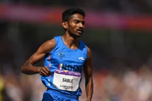 Asian Games 2023 : अविनाश साबले ने एशियाई खेलों में पुरुषों की 5000 मीटर दौड़ में जीता रजत पदक 