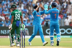 IND Vs BAN World Cup 2023 : बांग्लादेश ने भारत को दिया 257 रनों को टारगेट, बुमराह-सिराज और जडेजा ने झटके 2-2 विकेट